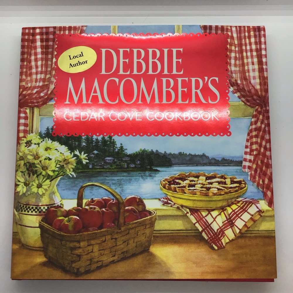 Debbie Macomber's Cedar Cove Cookbook Macomber, Debbie New HB/DJ